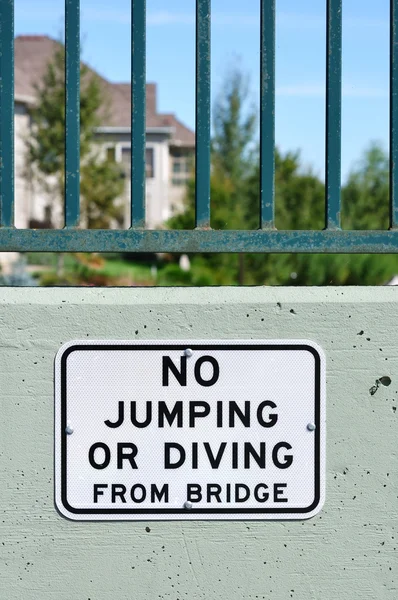 No Jumping or Diving Sign — Stock Photo, Image