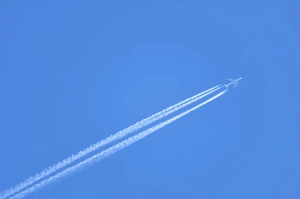 stock image Contrails of a Jet