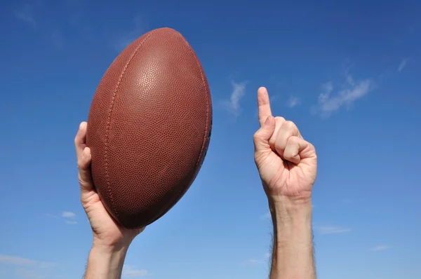 Il giocatore di football americano festeggia un Touchdown — Foto Stock
