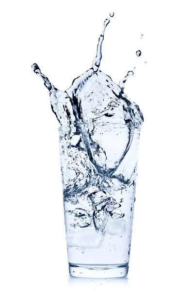 Percikan air dalam gelas — Stok Foto