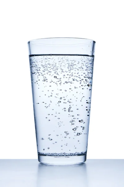 Vidrio con agua — Foto de Stock