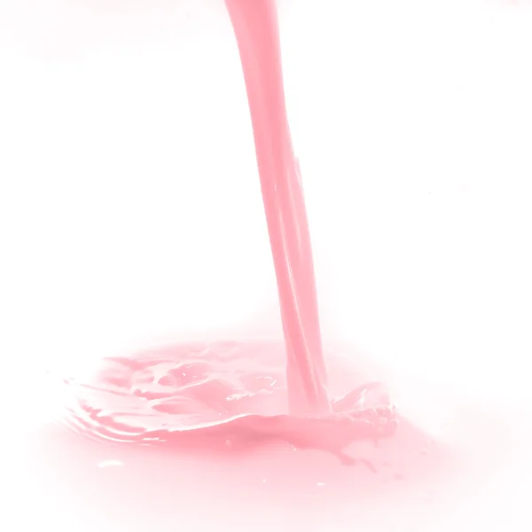 Полуничний молочний сплеск — стокове фото