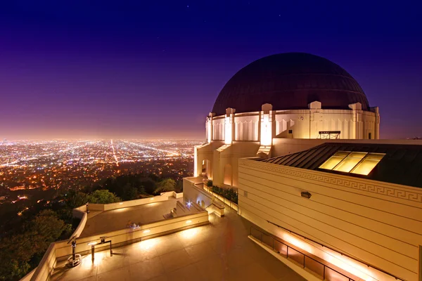 Орієнтир Гріффіт обсерваторії в Лос-Анджелесі, штат Каліфорнія — стокове фото