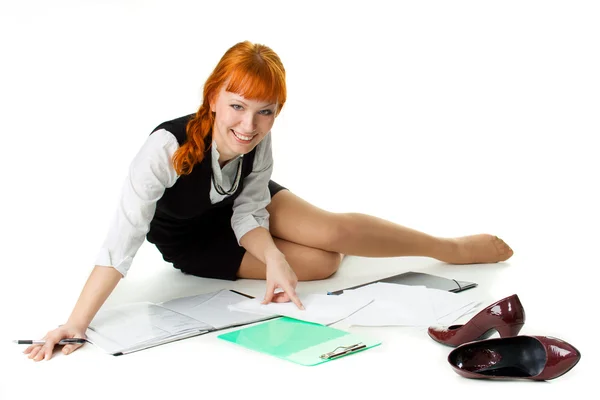 Glada affärskvinna arbetar med dokument — Stockfoto