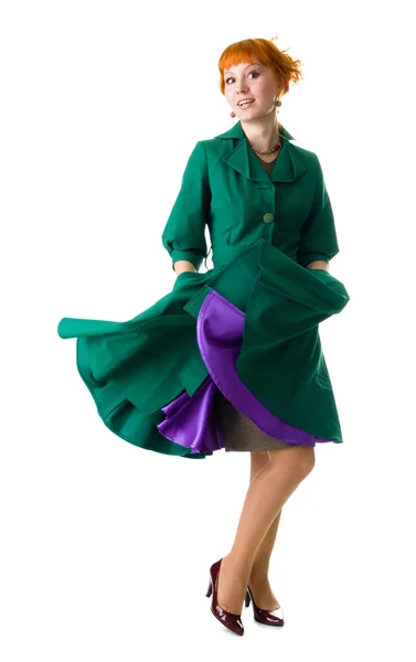 Sonbahar yeşil paltolu güzel Bayan — Stok fotoğraf