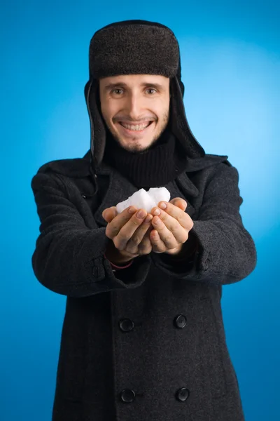 Handsome young man in winter clothing — Stock Photo, Image