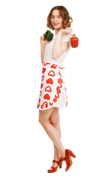 Mladá krásná žena s čerstvé papriky — Stock fotografie