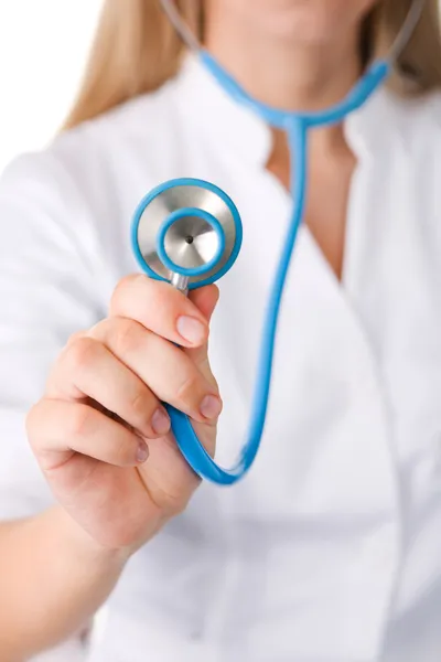 Dokter met een stethoscoop — Stockfoto