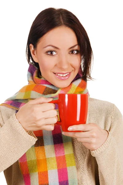 年轻美丽的女人，喝杯茶 — 图库照片