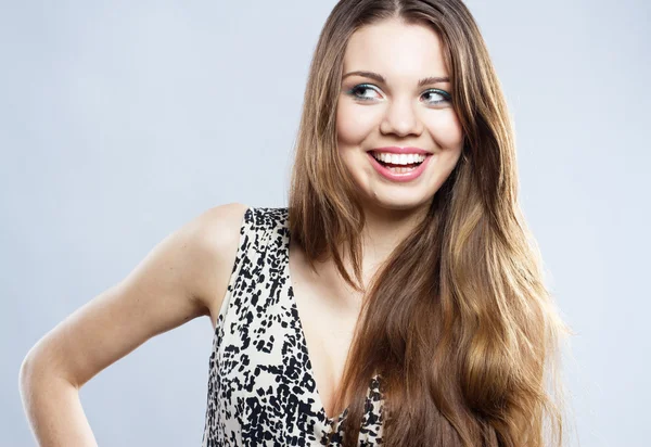 Portrait of a pretty young woman — Stock Photo, Image