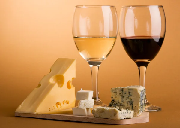 Vin och ost stilleben — Stockfoto