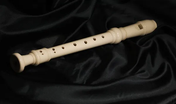 Flauta no fundo preto — Fotografia de Stock