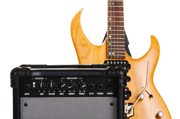 Guitarra eléctrica con amplificador — Foto de Stock