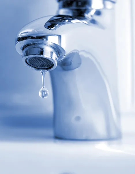 Water dripping from water faucet — Stock Photo, Image