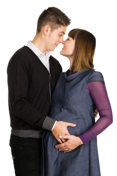 Hermosa mujer embarazada con su marido — Foto de Stock