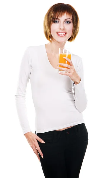 Schöne junge Frau mit einem Glas frischen Saft — Stockfoto