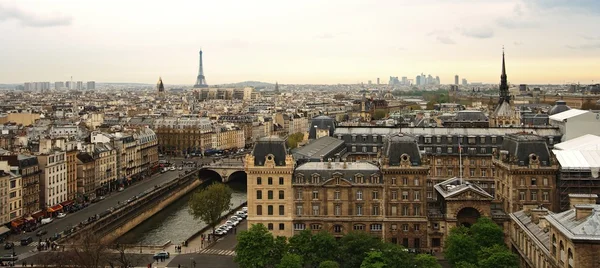 Paris och Eiffeltornet — Stockfoto