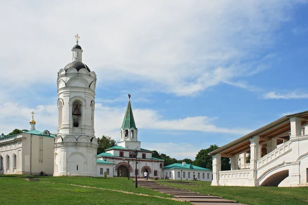 Alte Russische Orthodoxe Kirche — Stockfoto