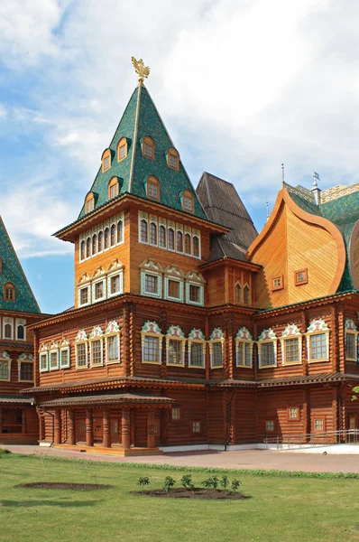 Palácio de madeira russo em Kolomenskoye — Fotografia de Stock