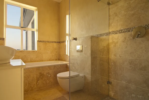 Интерьер - ванная комната — стоковое фото