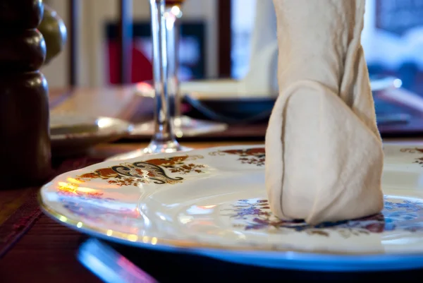 Причудливая тарелка в ресторане — стоковое фото