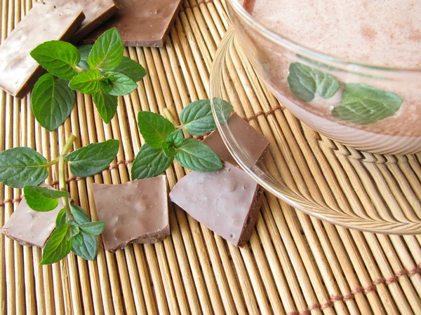 Cacao con chocolates menta — Foto de Stock