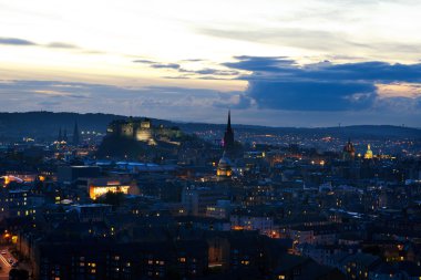 edinburgh akşam manzarası