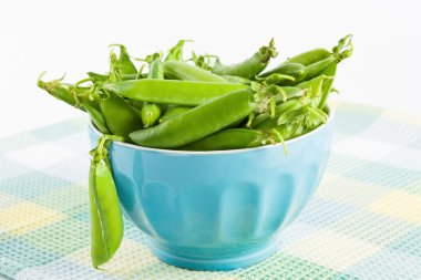 Green organic peas clipart