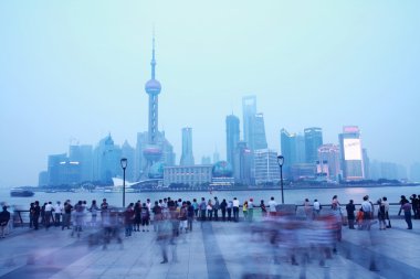 modern yüksek katlı binada shanghai