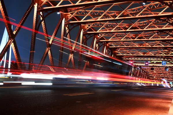Şehirdeki köprü — Stok fotoğraf