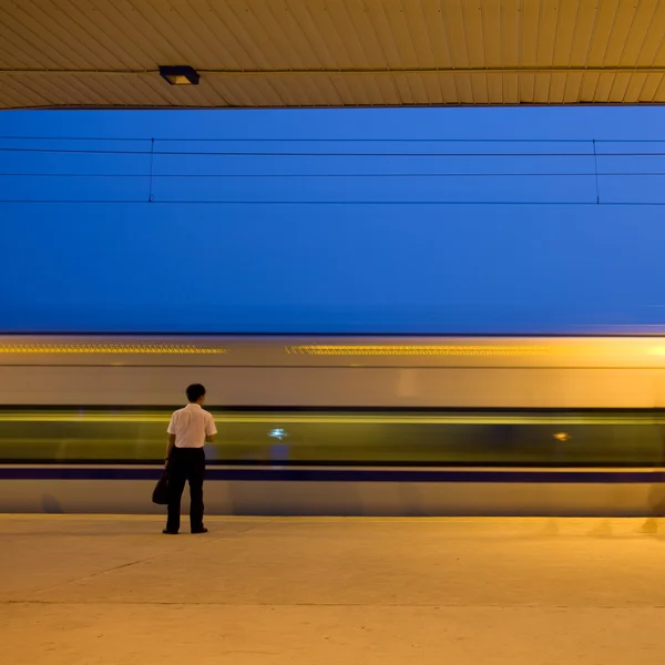 Metrostation (beweging wazig — Stockfoto