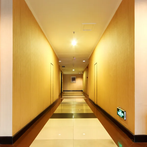 Korridor im Hotel — Stockfoto