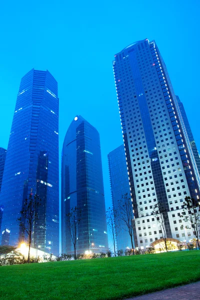 Shanghai lujiazui finanční centrum v noci — Stock fotografie