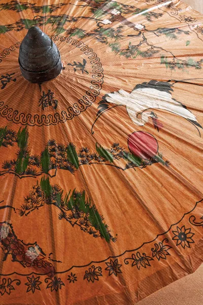 Guarda-chuva de papel pintado à mão — Fotografia de Stock