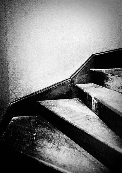 Dirty staré schodiště — Stock fotografie