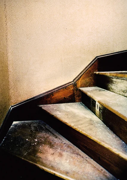 Escadaria velha suja — Fotografia de Stock