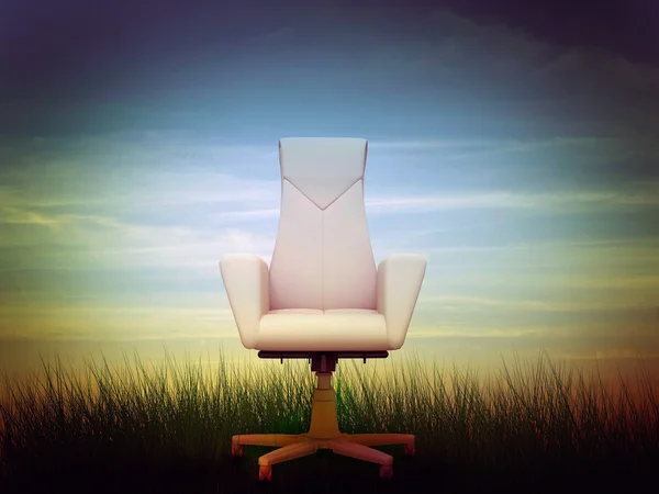 Бежевое офисное кресло — стоковое фото
