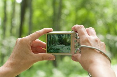 dijital fotoğraf makinesi