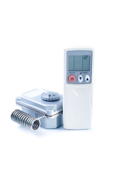 Thermostat et climatiseur télécommande — Photo