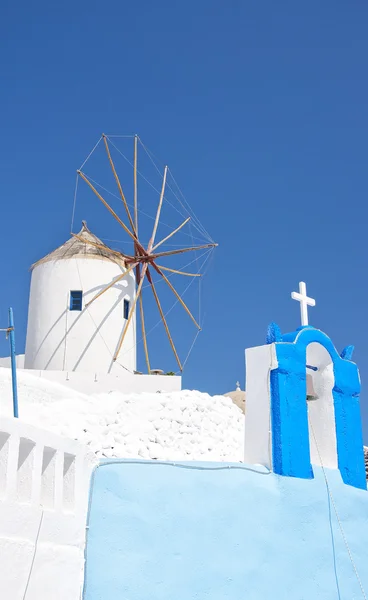 Santorini fırıldak 01 — Stok fotoğraf
