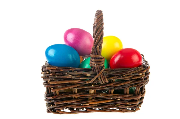 Koš velikonoční vajíčka — Stock fotografie