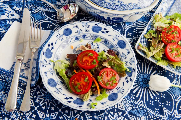 Salada de tomate fresco para o jantar — Fotografia de Stock