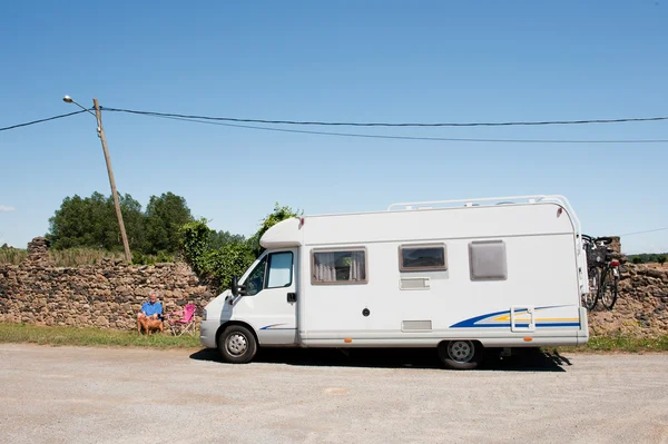 Travel with camper car — Stock Photo, Image