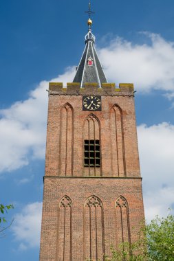 Hollanda'da kilise kule