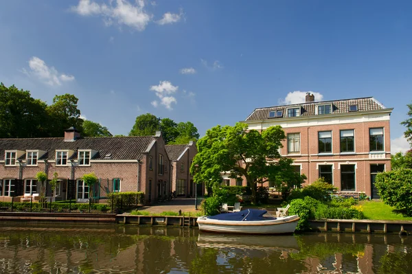 Hollanda'da eski villa — Stok fotoğraf
