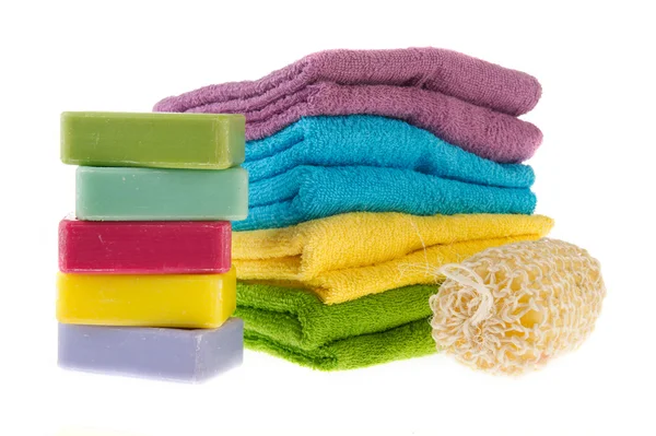 多彩的毛巾和香皂 — 图库照片