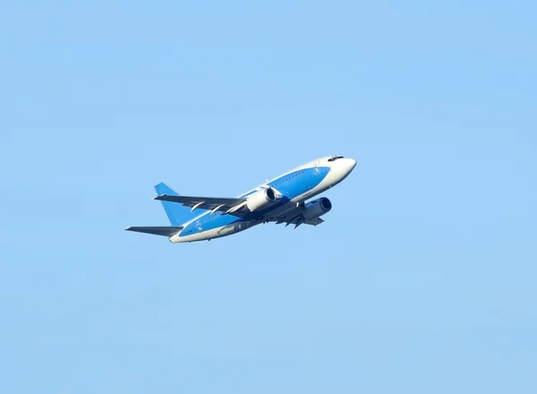 Passenger airplane — Stock Photo, Image