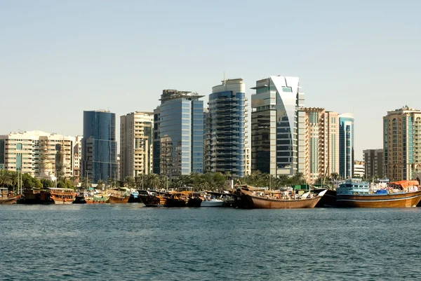 Edificios modernos, Dubai, Emiratos Árabes Unidos — Foto de Stock