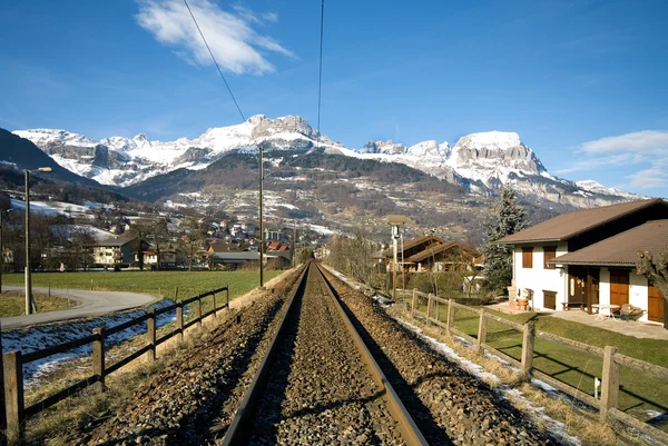 Linha férrea alpina — Fotografia de Stock