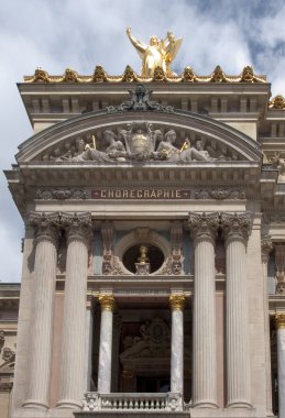 Paris opera binası